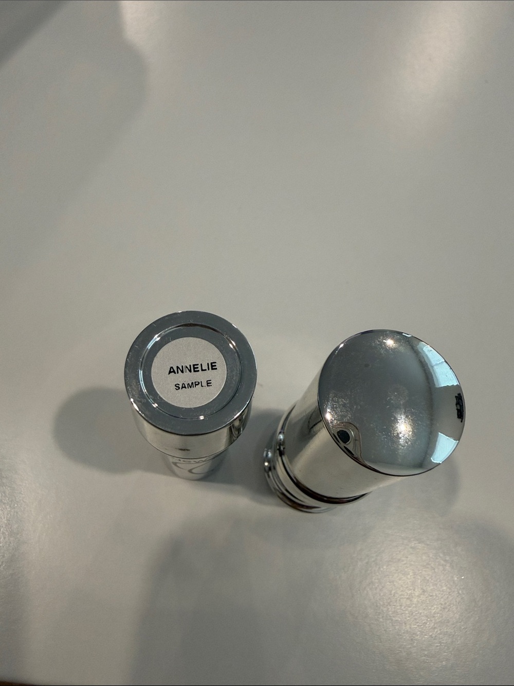 MAC Marcel Wanders - Annelie Sample Lipstick - Picture 4 of 4